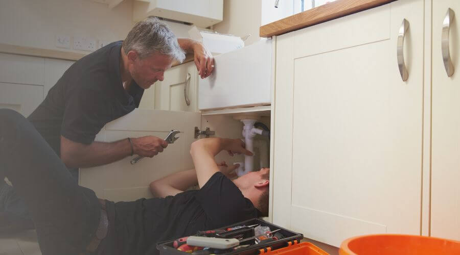 Professional burst pipe repair services in Durant, IA